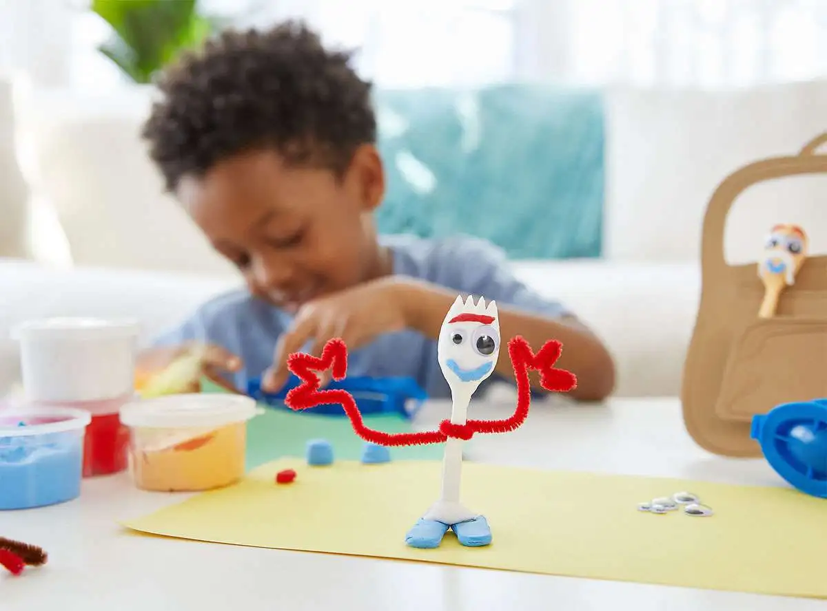 Deals π DIsney Toy Story 4 Create Your Own Forky Exclusive Art Kit π 3 Deals π DIsney Toy Story 4 Create Your Own Forky Exclusive Art Kit π - Image 3