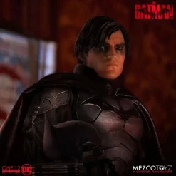 Brand new 🎉 DC One:12 Collective The Batman Action Figure (Pre-Order ships April 2023) 😍 -Mezco Toyz Shop one12thebatman inset4