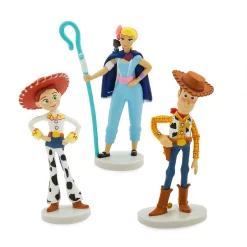 Top 10 😉 Disney Toy Story 4 9-Piece PVC Figure Deluxe Play Set ✨ -Mezco Toyz Shop toystory4deluxefigureset inset3